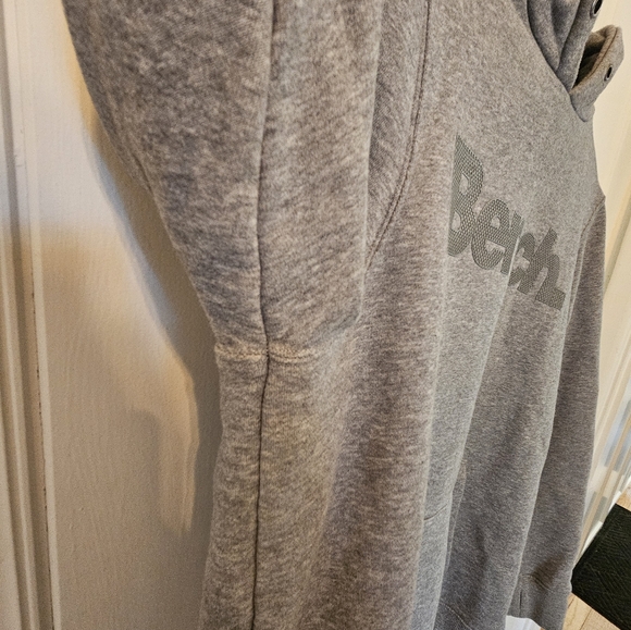 Used Medium Men's Gray Bench Pullover Hoodie - Picture 7 of 15